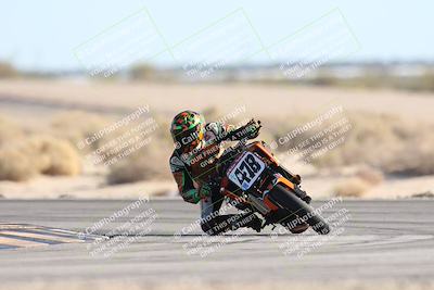 media/Dec-07-2025-CVMA (Sun) [[3e7d2de5dc]]/Race 11-Formula 2-CVMA Hooligans-American Thunder/